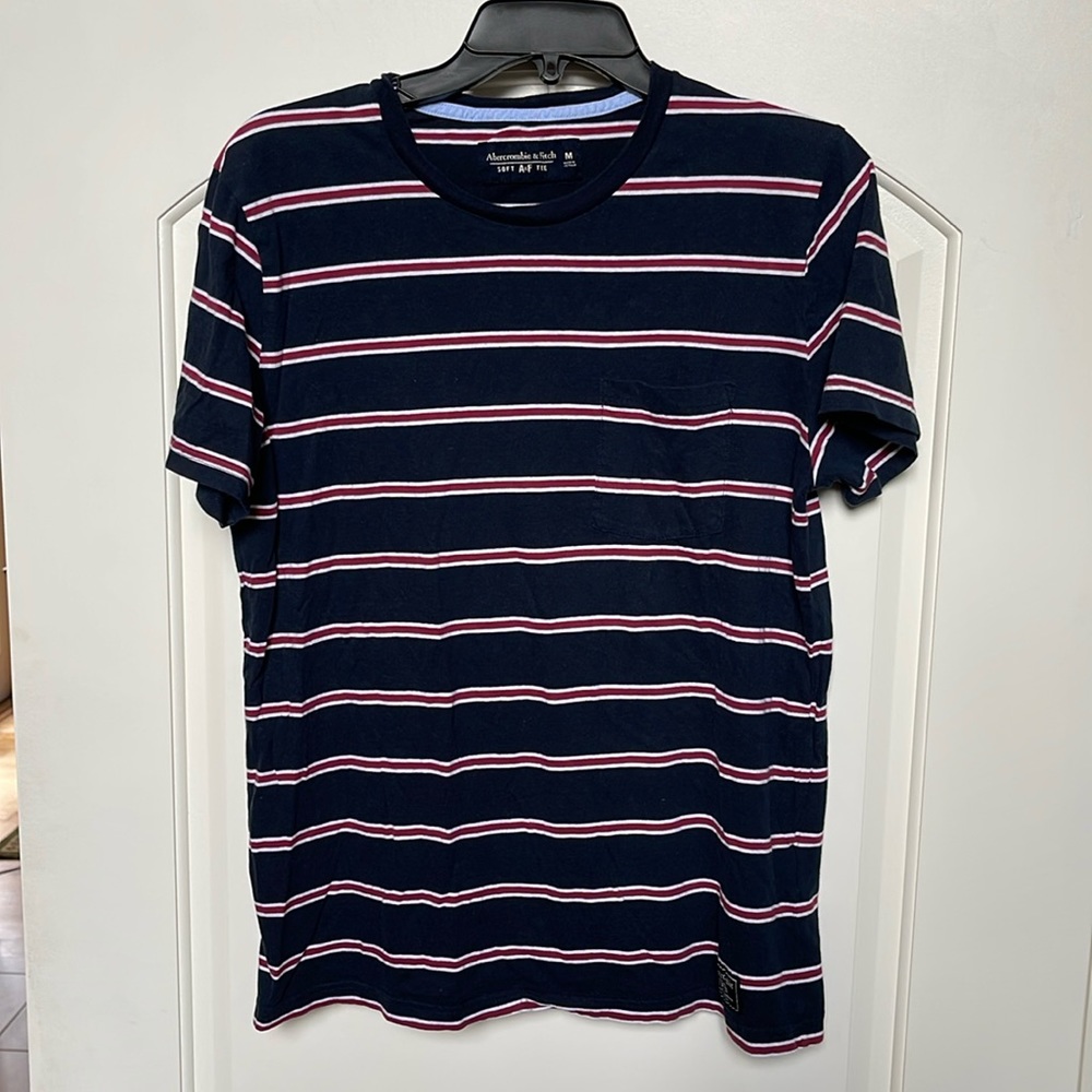 Abercrombie and Fitch men’s T-shirt